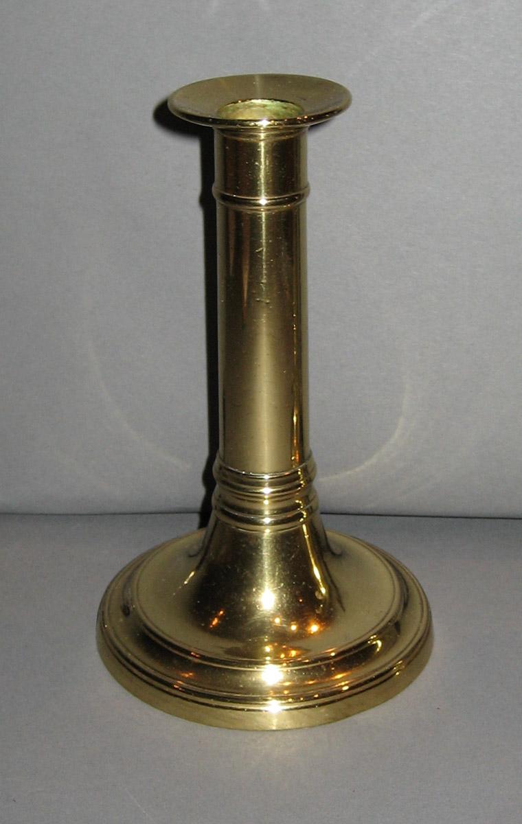 1957.0057.003.001 Candlestick