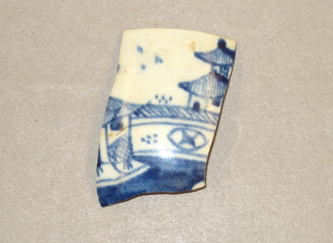 1969.2023.005 Ceramic fragement