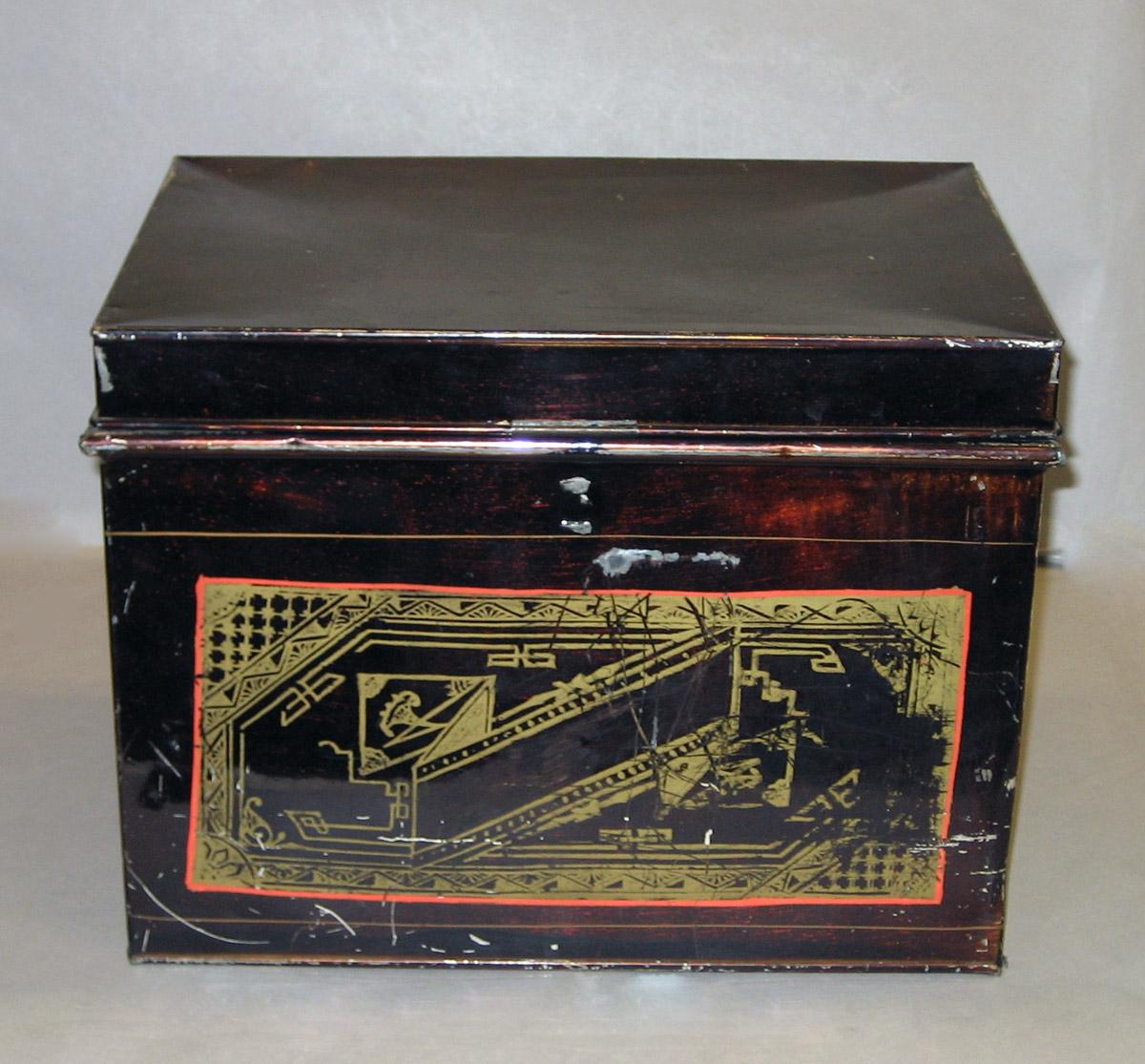 1969.2039 Box