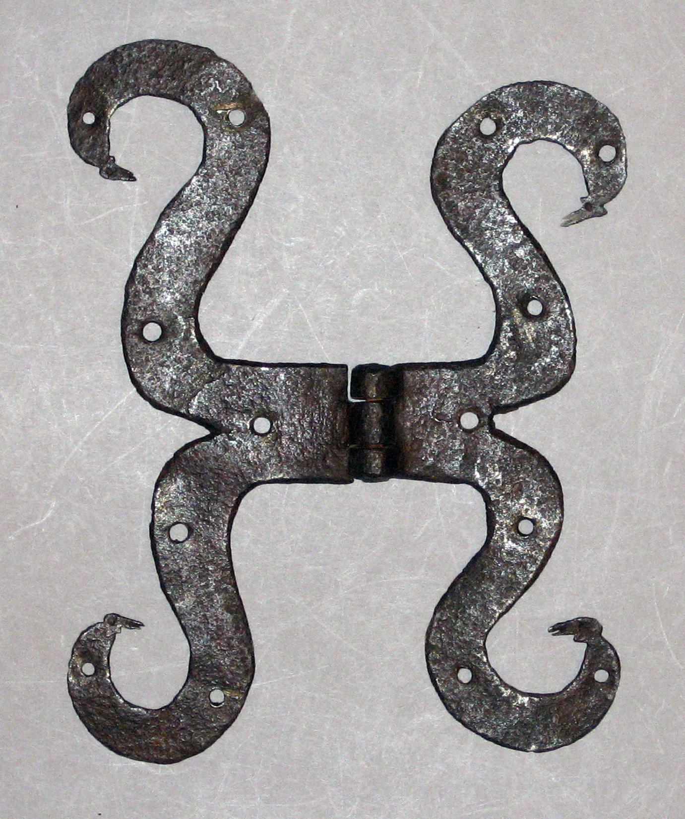 1969.2047 Hinge