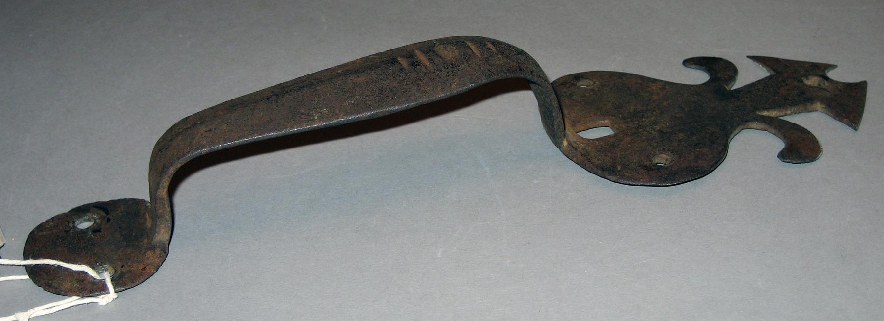 1969.2054 Door handle