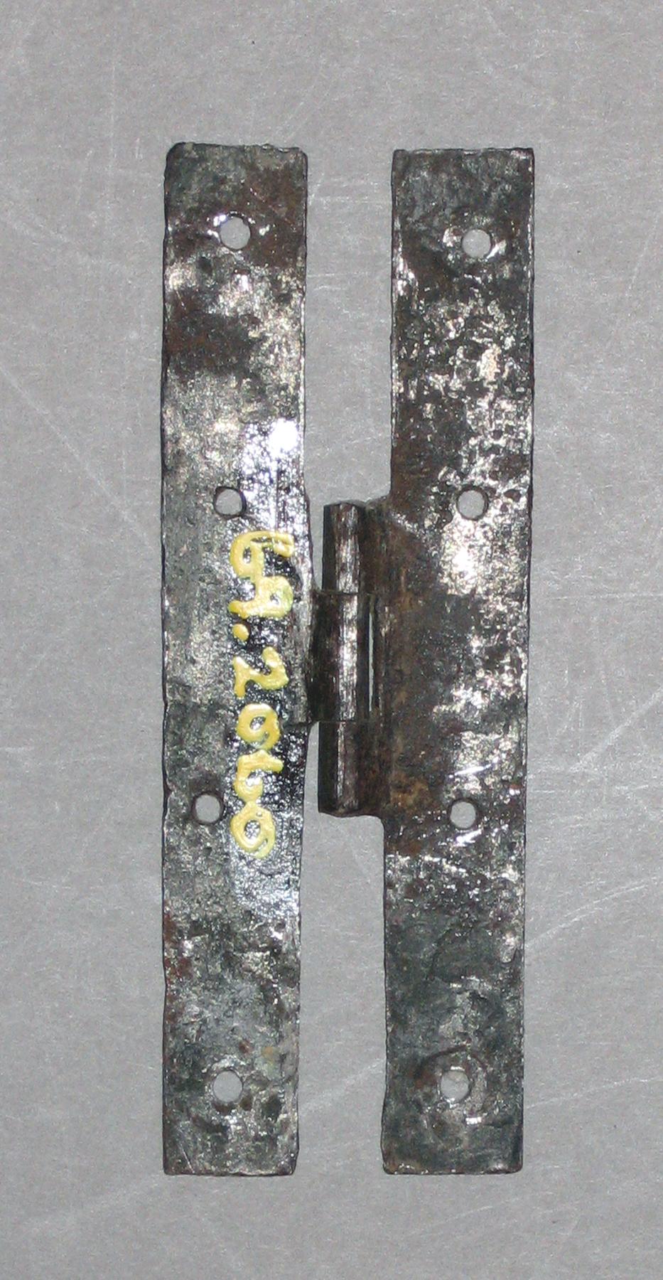 1969.2060 Hinge
