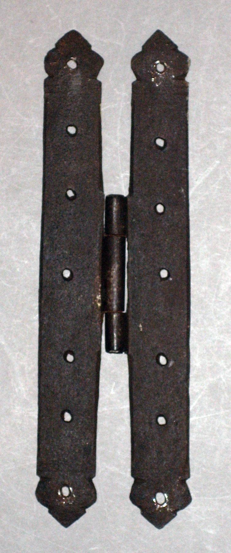1969.2085 Hinge