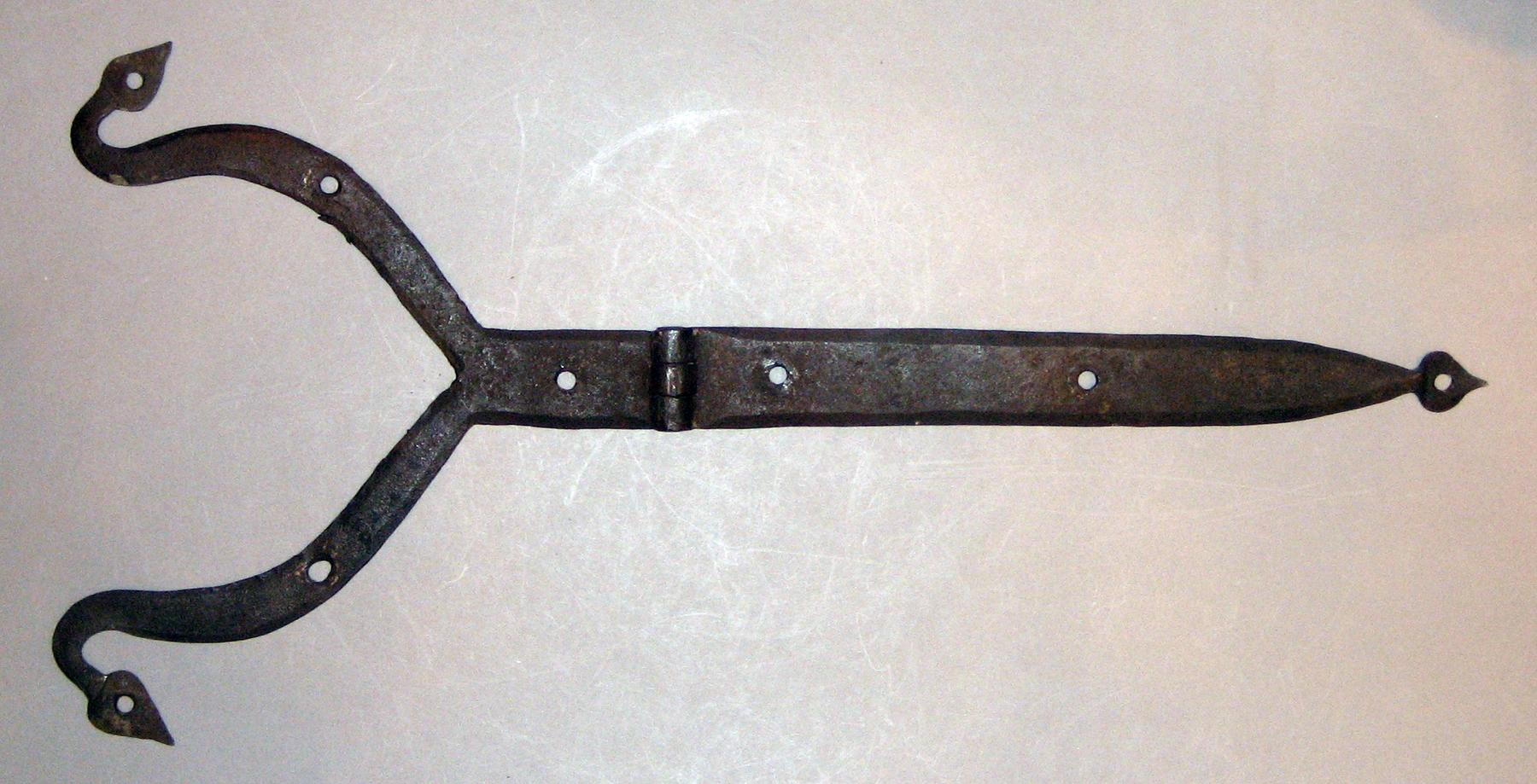 1969.2097.002 Hinge