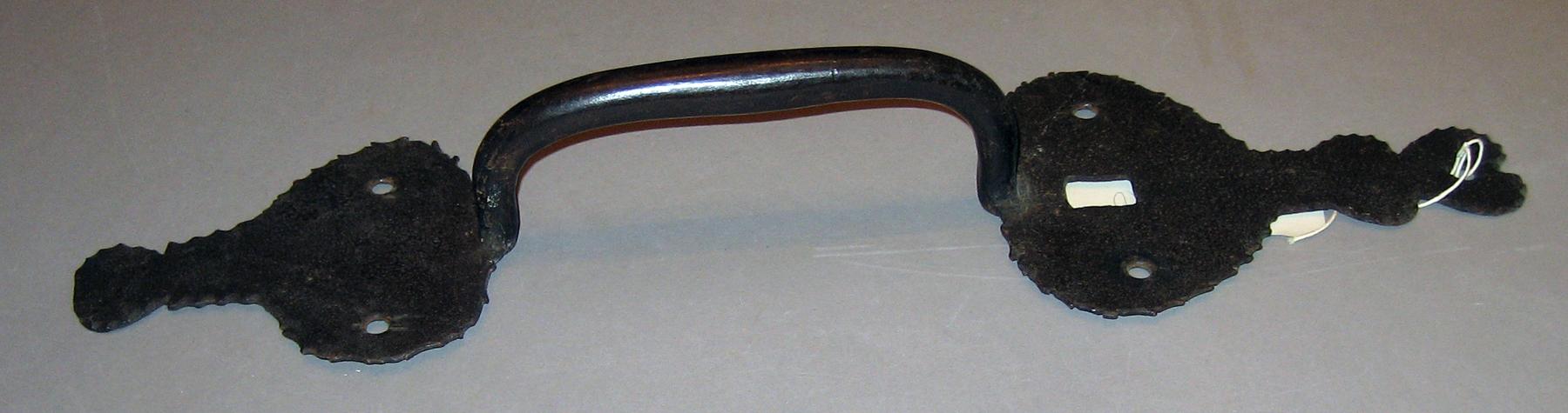 1969.2110 Door handle