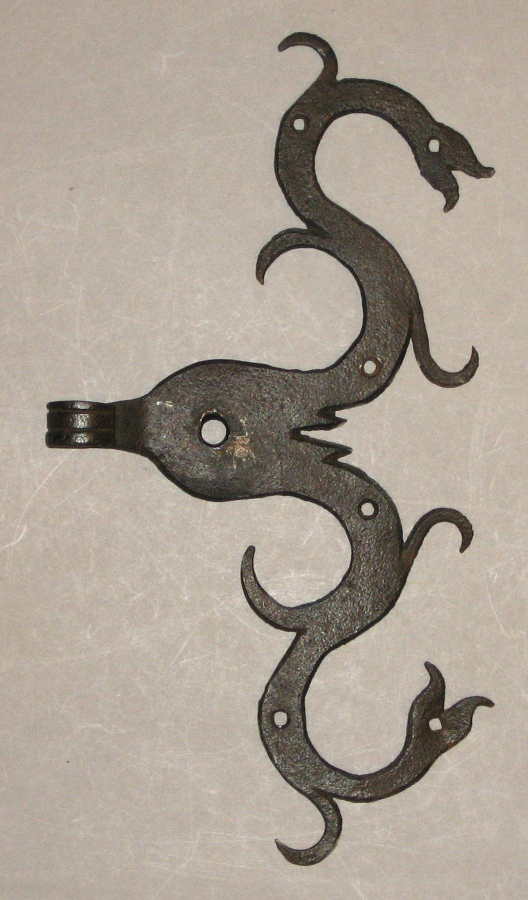 1969.2128.001 Hinge