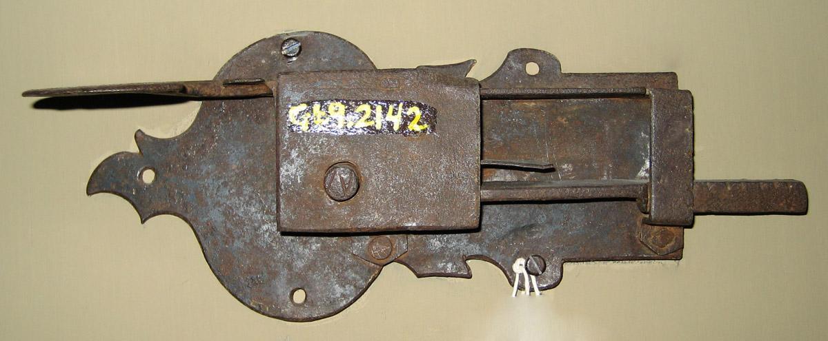 1969.2142 Latch