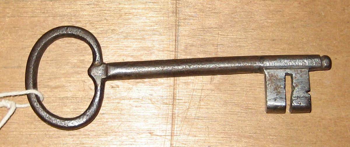 1969.2146 Lock (key)