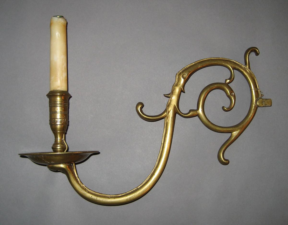 1969.2149 F Chandelier