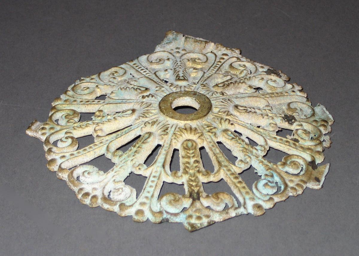 1969.2156 Ornament