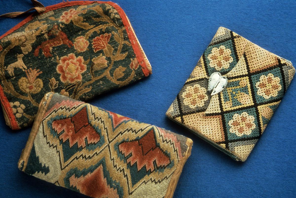 1957.0067.009, 1958.2861,1961.1476 Pocketbooks