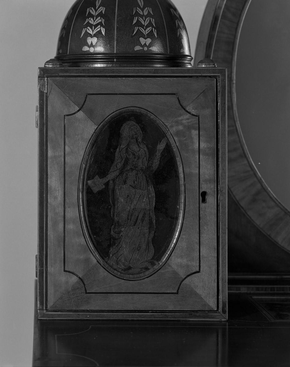 1957.0068 Lady's cabinet, Lady's writing table (detail 4)
