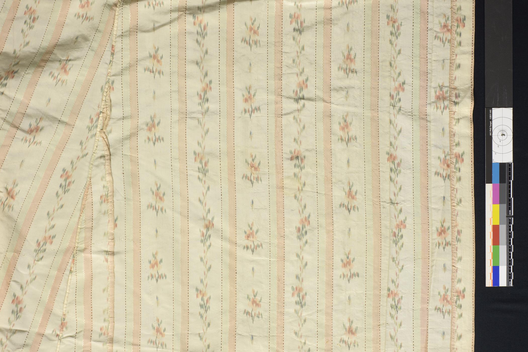 1969.2486 G Textile fragment, detail 1