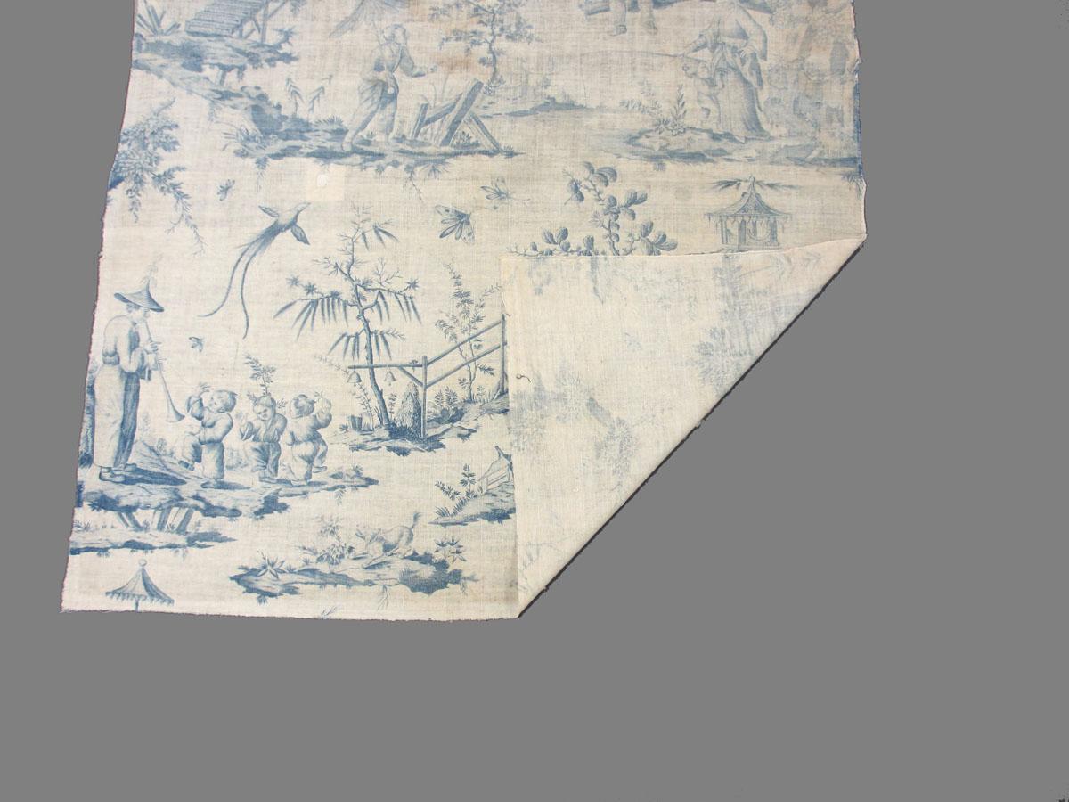 1957.0075.007 Textile, printed partial folded corner