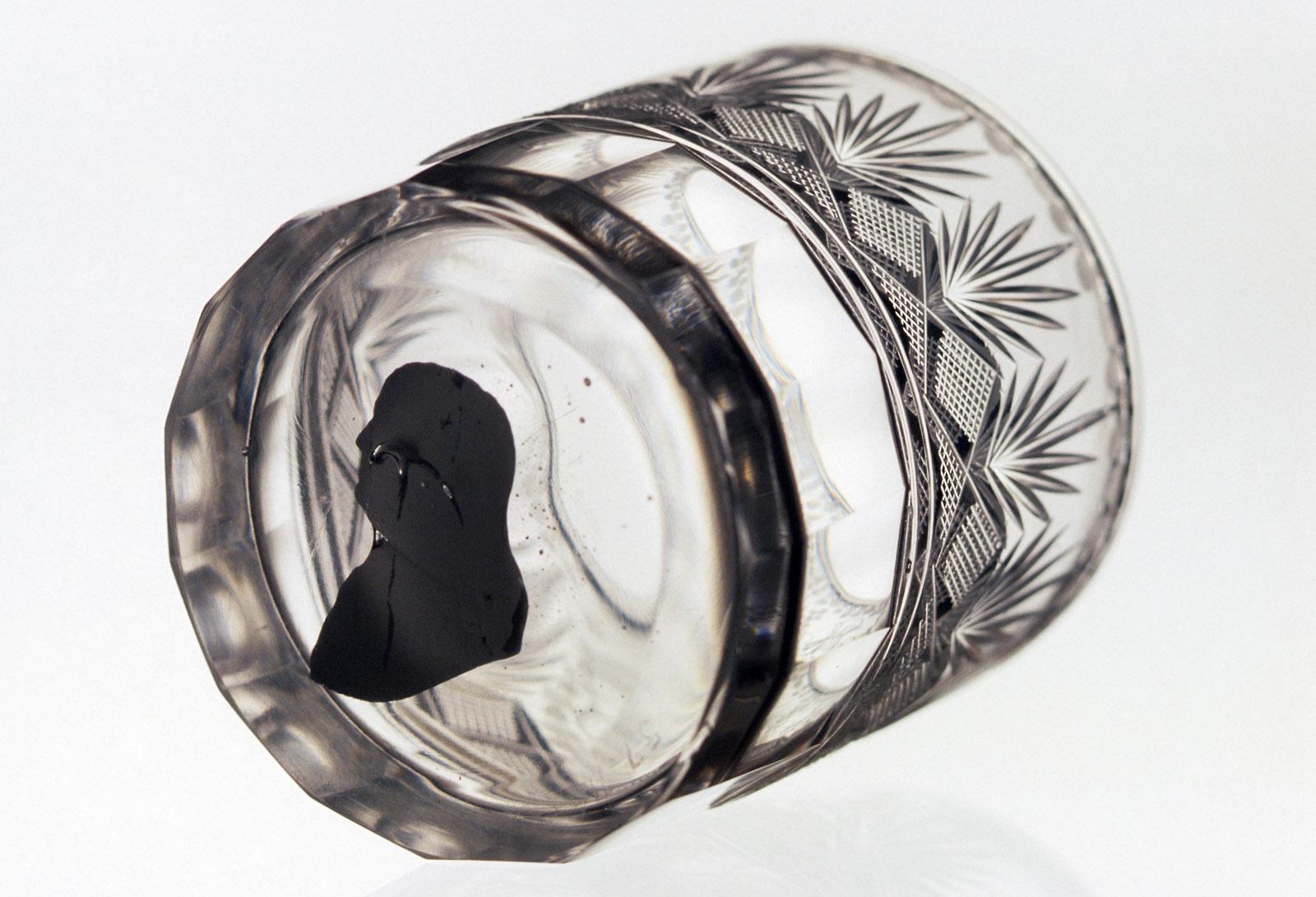 1957.0076.001 Tumbler, Beaker (view 2)