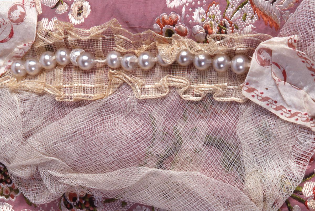 1969.2571 Dress (detail 2)