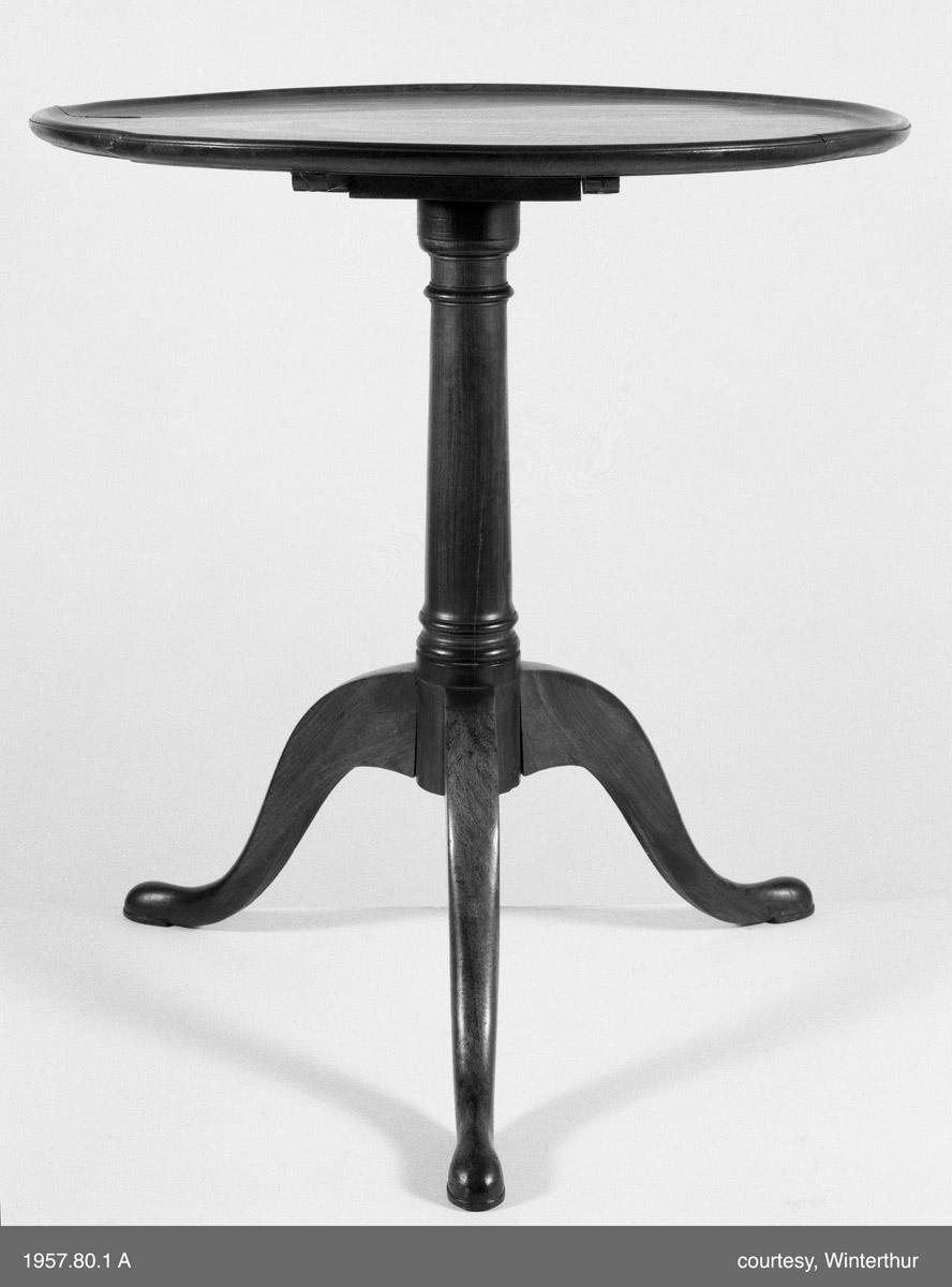 1957.0080.001 Table Tea table