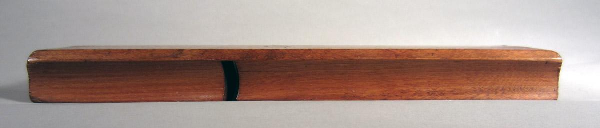 1957.0080.004 A-C Hollow plane, Underside