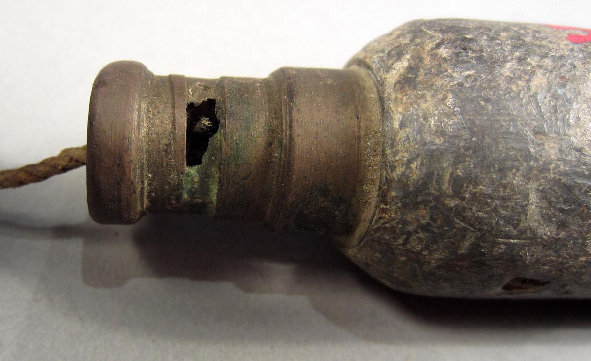 1957.0080.006 Plumb bob, Detail