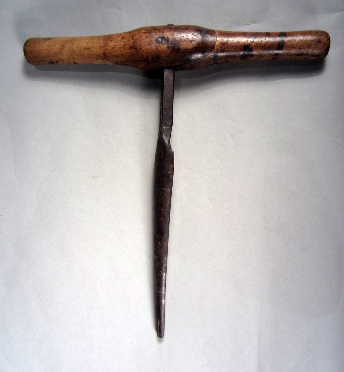 1957.0080.007 Reamer, View 1