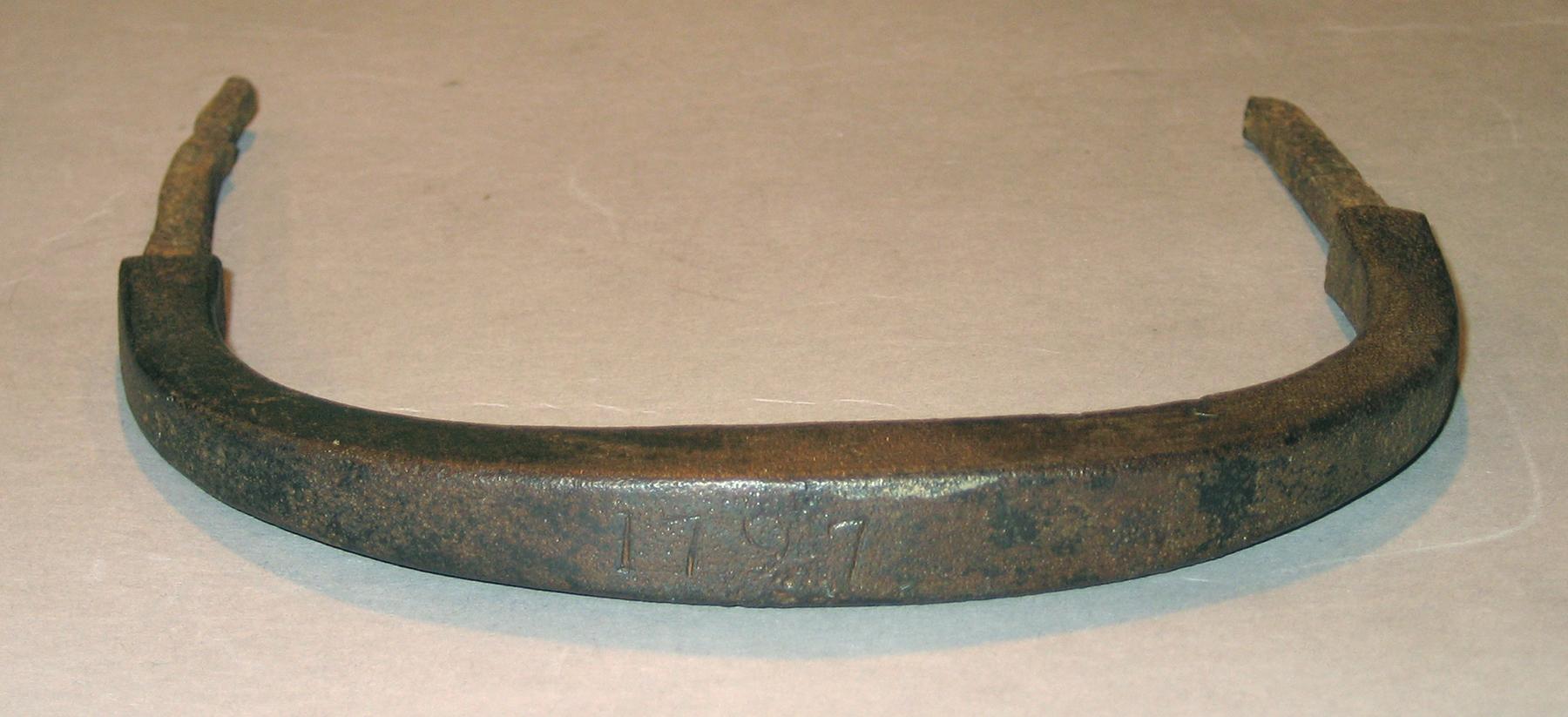1957.0083.001 Door handle (detail)