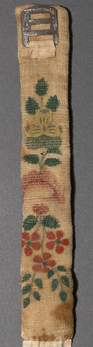 1957.0083.003 Garter, Detail