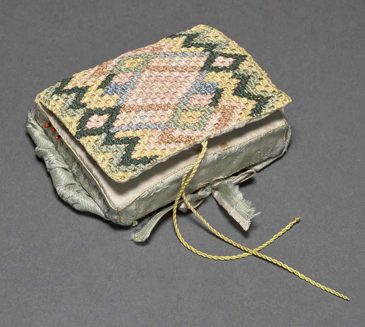 1957.0083.005 Needle Case