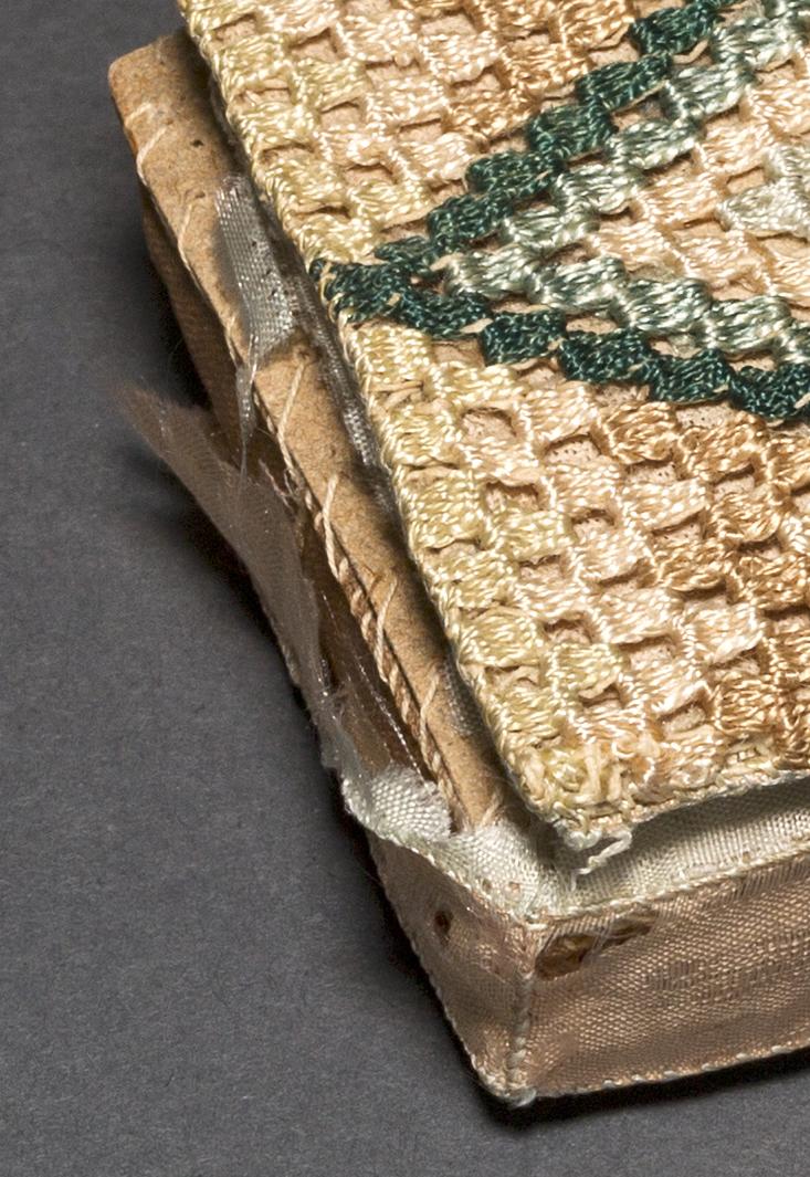 1957.0083.006 Needle Case, Detail 2