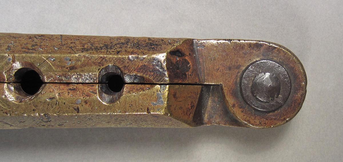 1957.0084.002, Bullet mold, hinge