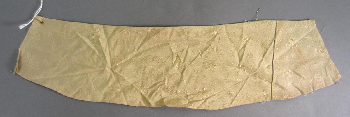 1969.2695.002 A Textile fragment, View 1