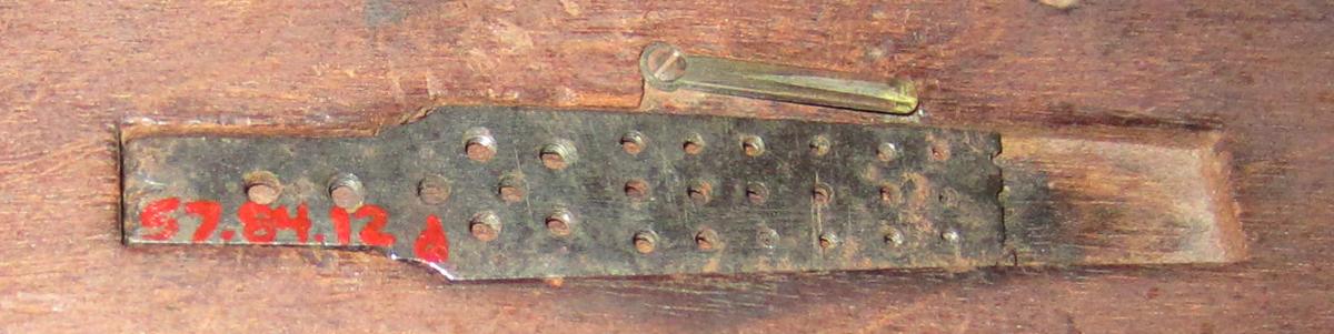 1957.0084.012 D Screw plate, View 1