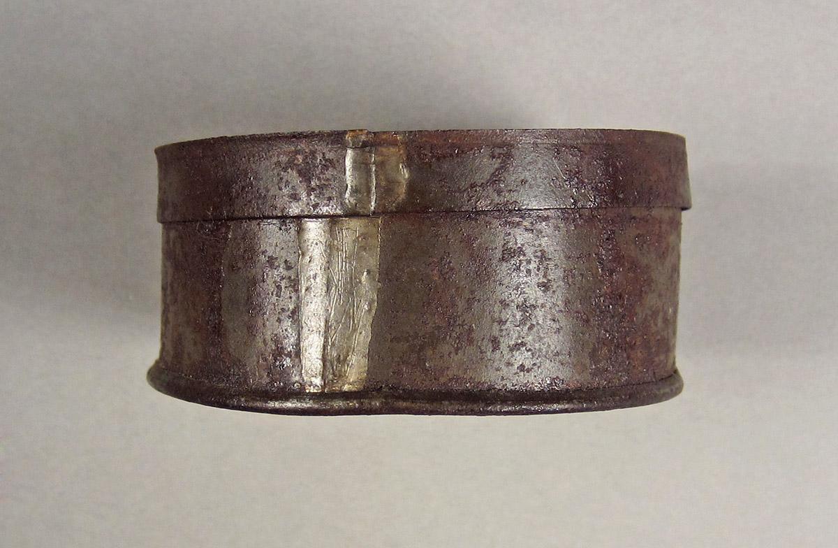 1957.0084.013, Box, side 1