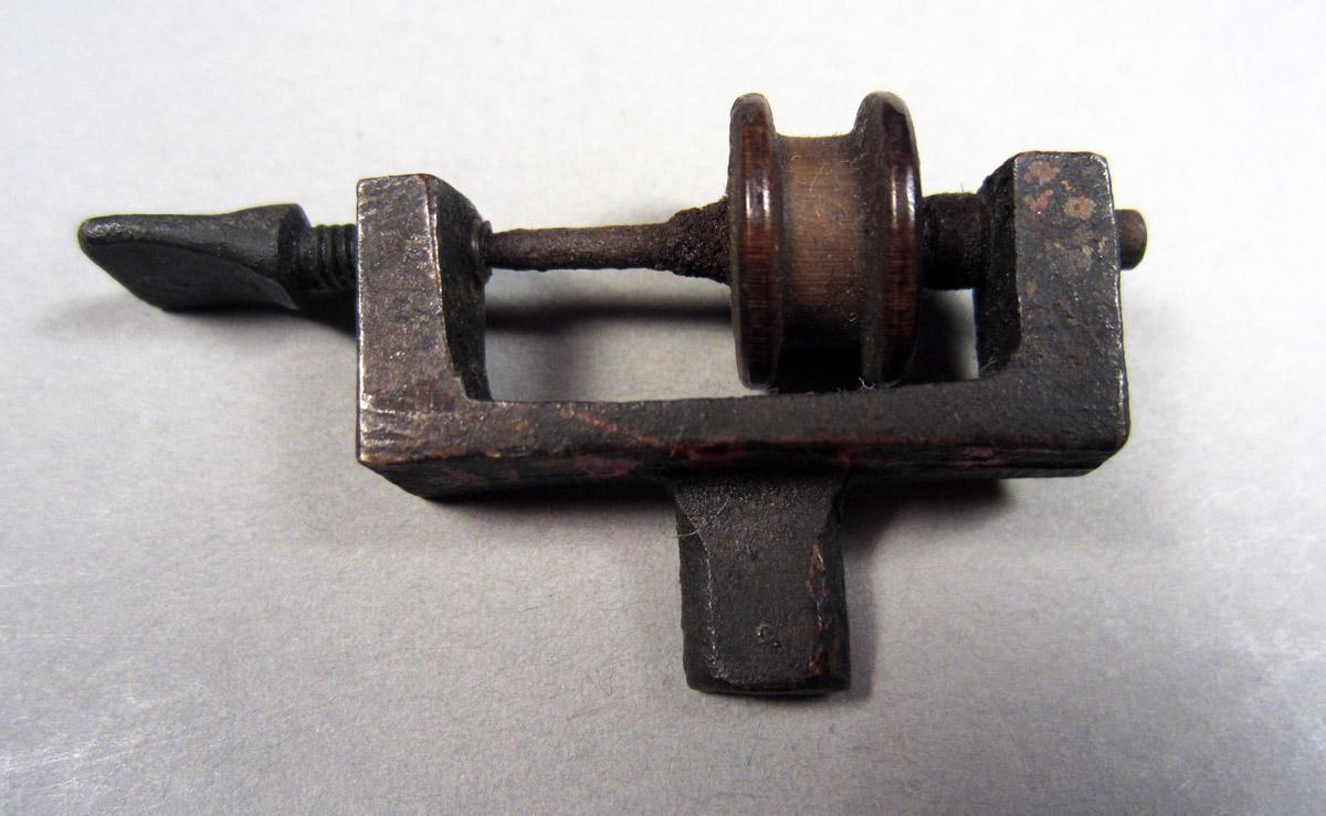 1957.0084.014 Drill clamp, View 2