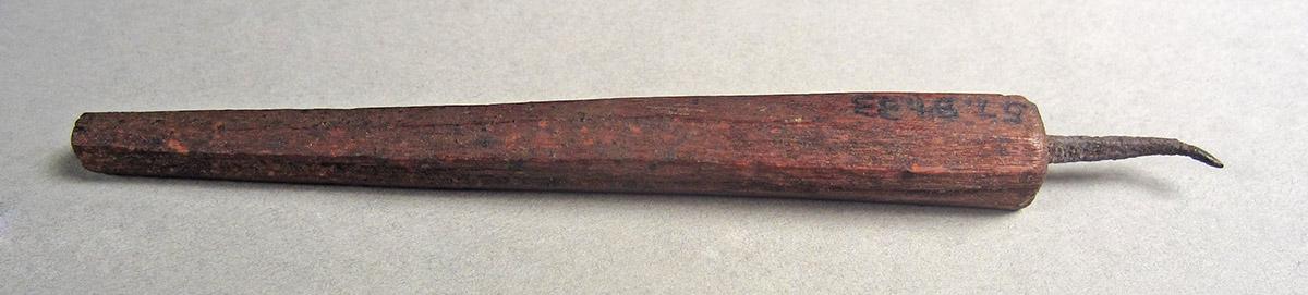 1957.0084.033, Pivot drill, side 2