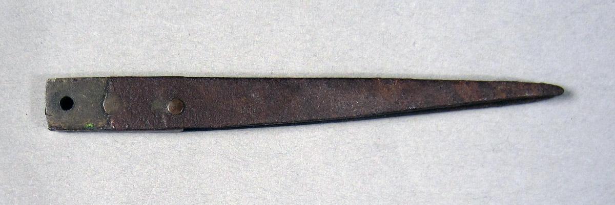 1957.0084.044 Tweezers, View 2