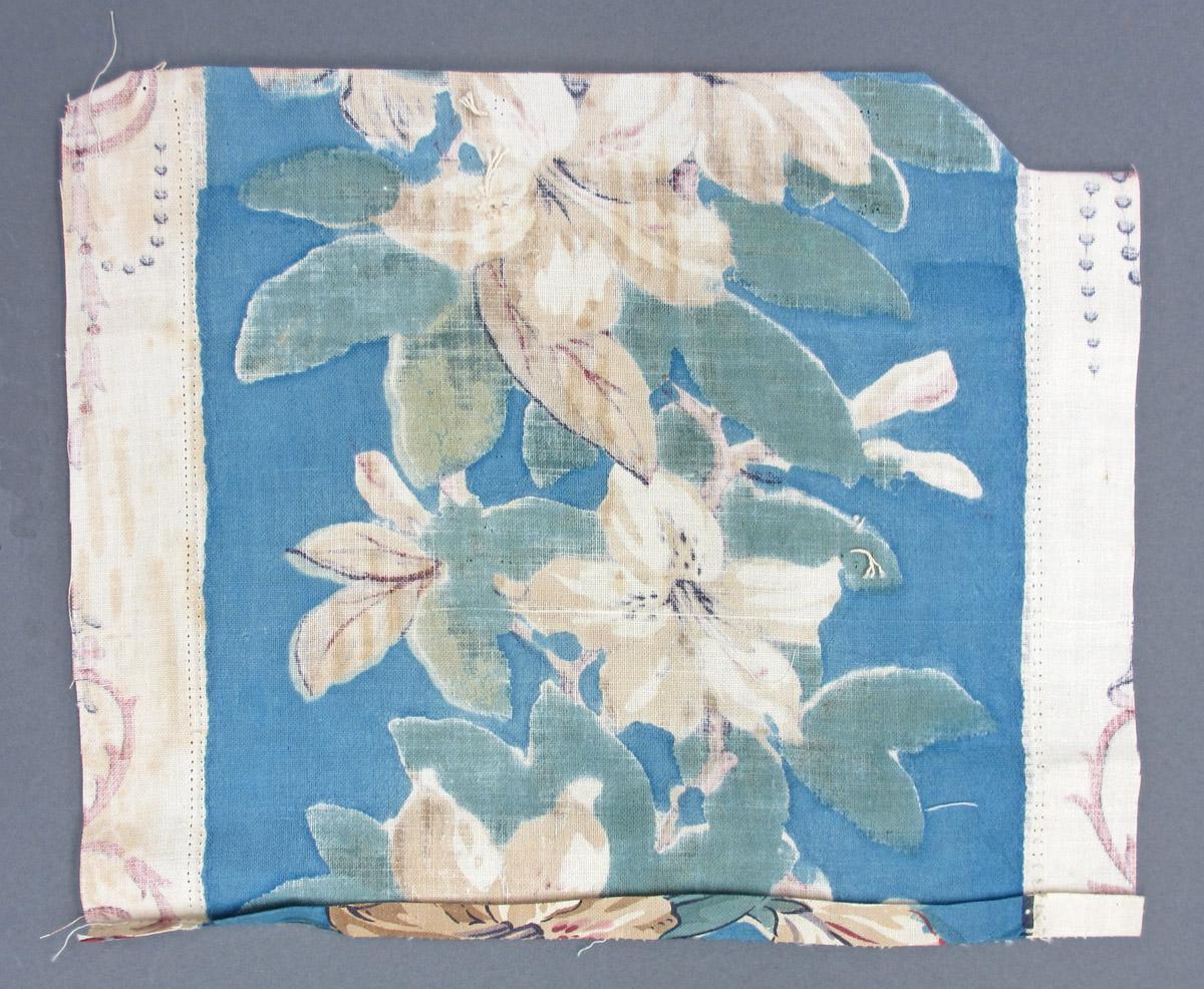 1969.2988 E textile, printed reverse