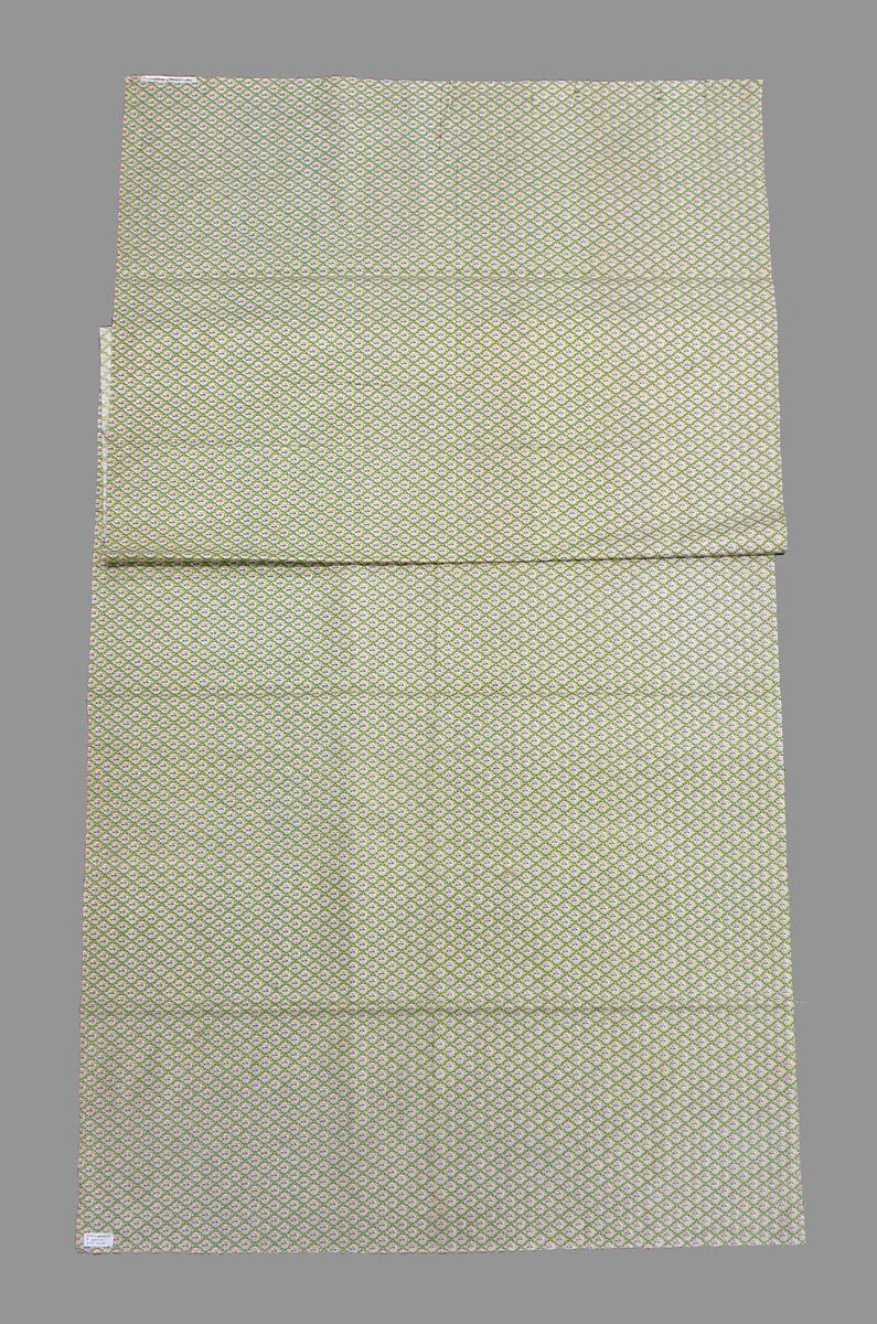 1969.2992 I textile, printed partial obverse
