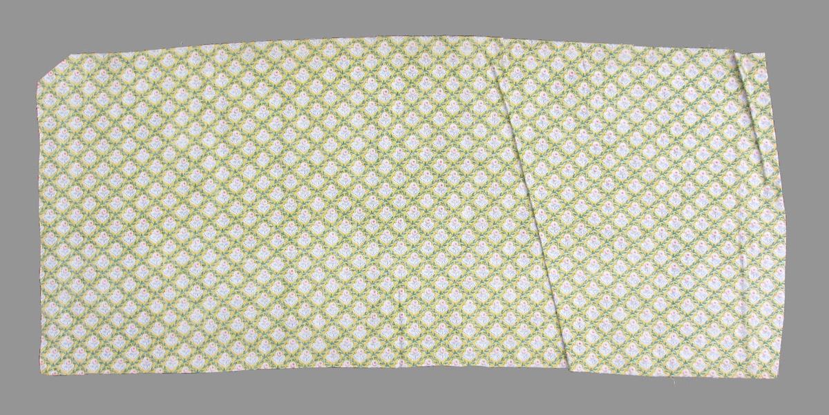 1969.2992 J textile, printed reverse
