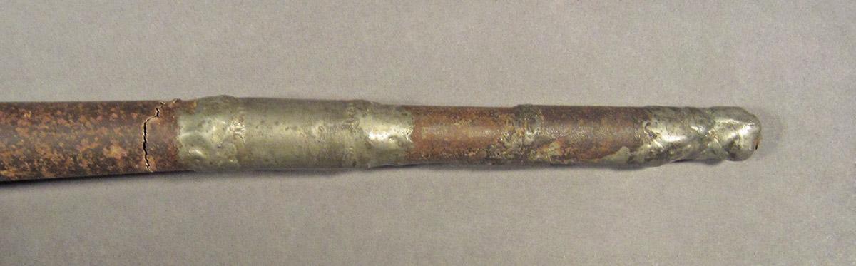 1957.0084.068, Horn, end 2
