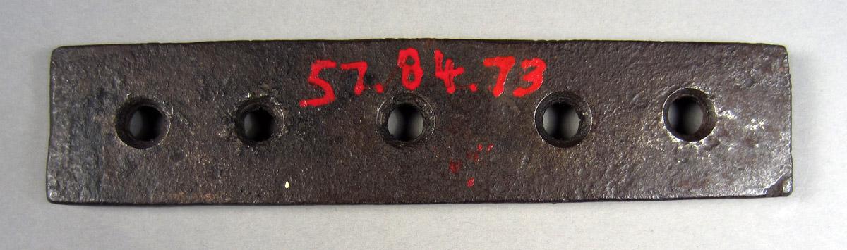1957.0084.073 Screw plate, View 2