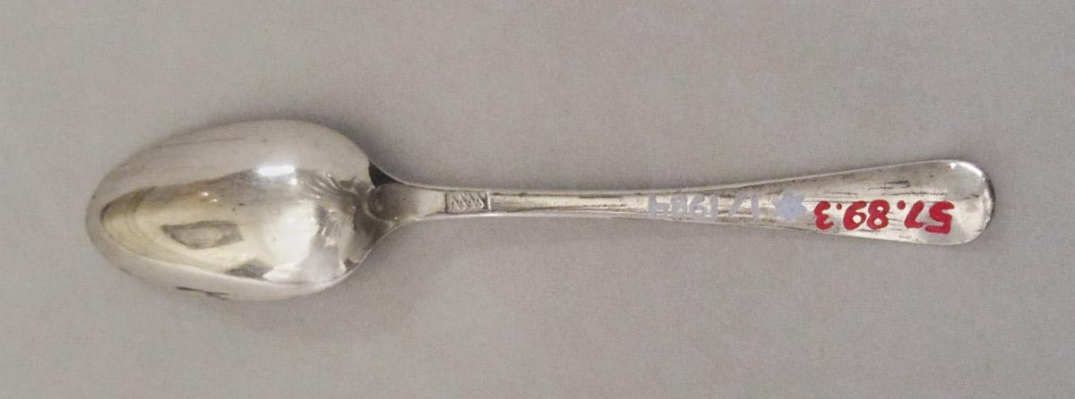 1957.0089.003 Spoon, underside