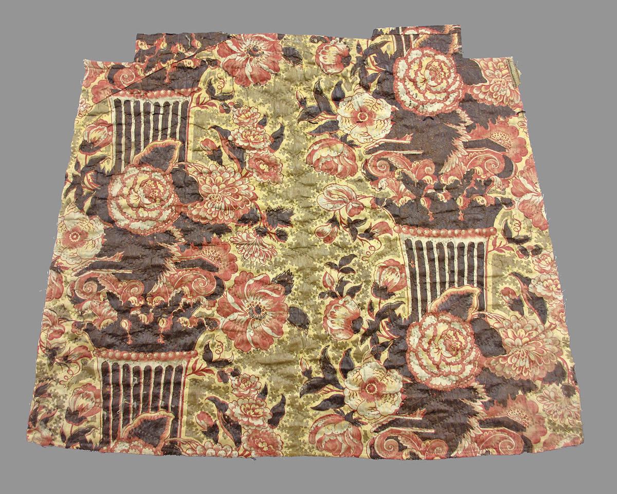 1969.3026.003 textile, printed obverse