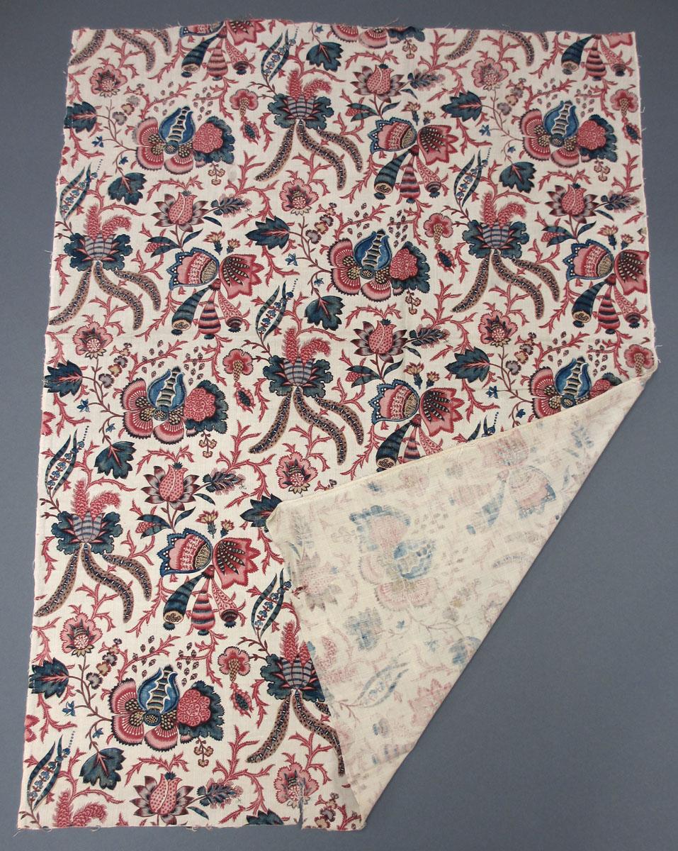 1969.3081 Textile, printed folded corner