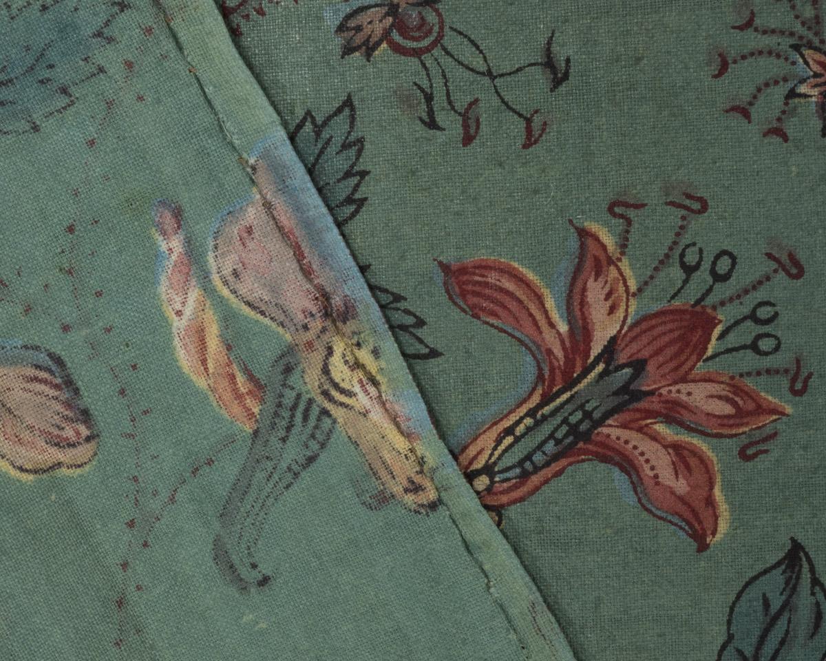1969.3085.002 Textile, printed, detail 2