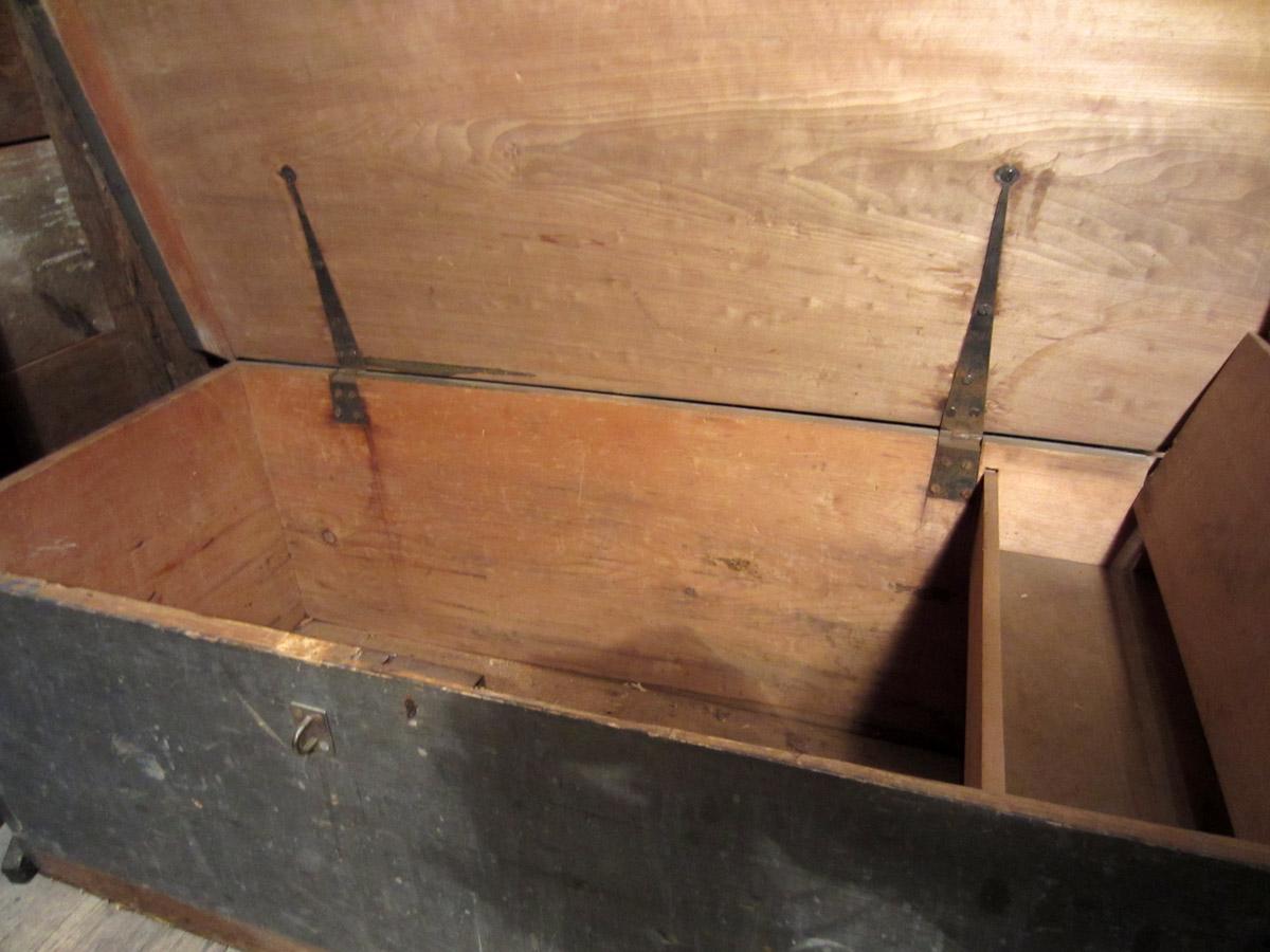 1957.0093.001 Tool chest, Open