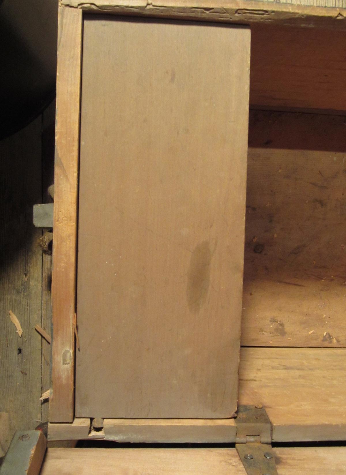 1957.0093.001 Tool chest, Till top