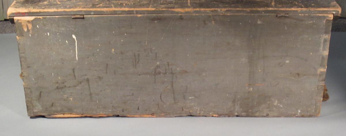 1957.0093.001 Tool chest, Back
