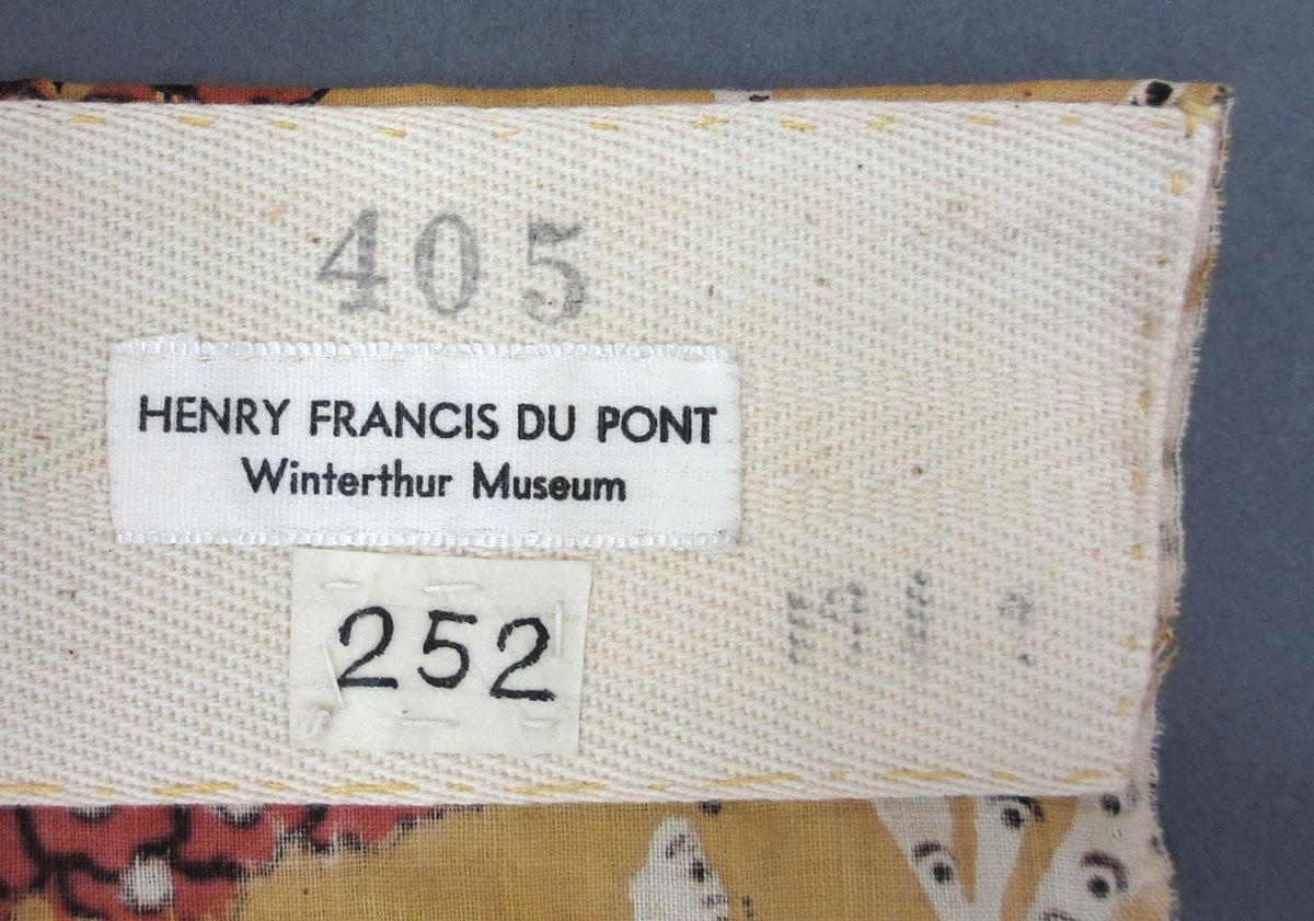 1969.3090 Textile, printed label