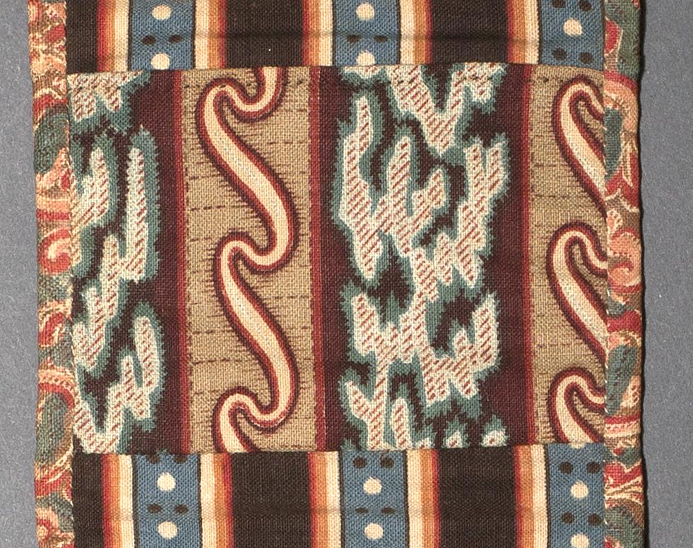 1969.3107 Needlework Case, Detail 2