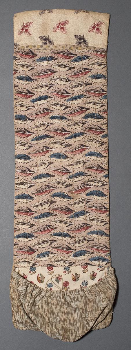 1969.3108 Needlework Case